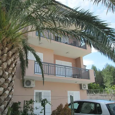 Linda Apartment